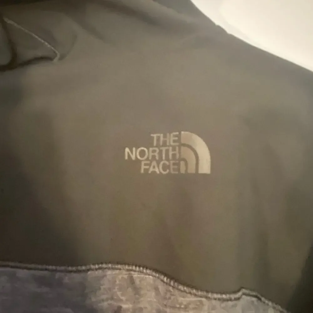 The North Face Black & Gray Hooded Pullover Cowl Neck Sweatshirt Mens Sz S